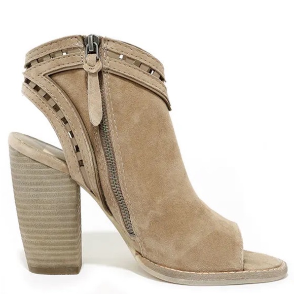 NIB Dolce Vita Suede Leather Cutout Ankle Booties - Picture 7 of 11